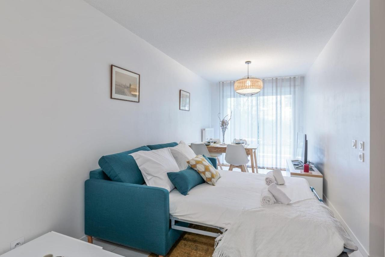 Appartement Delacroix - Welkeys ラ・ロシェル エクステリア 写真