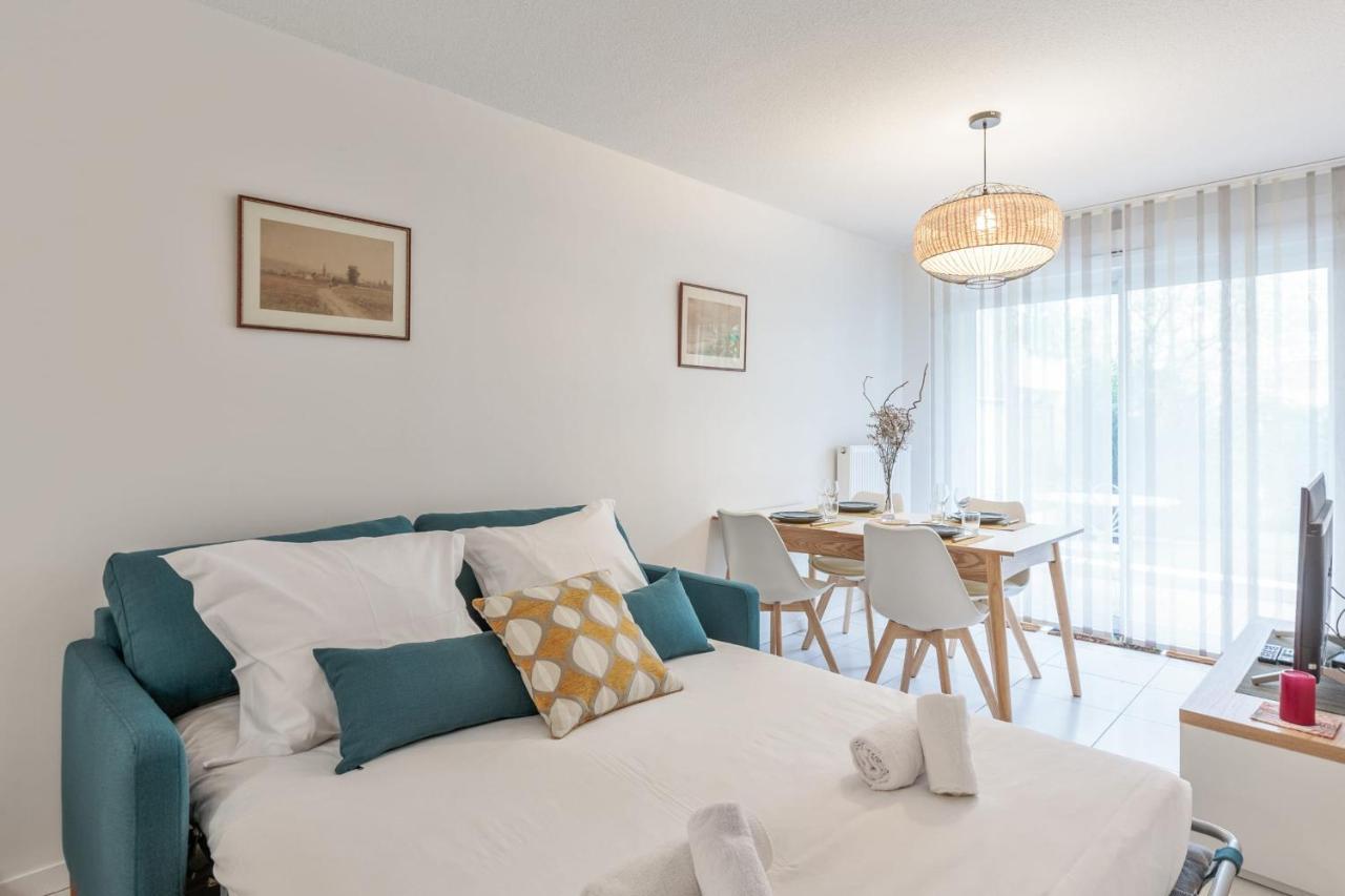 Appartement Delacroix - Welkeys ラ・ロシェル エクステリア 写真